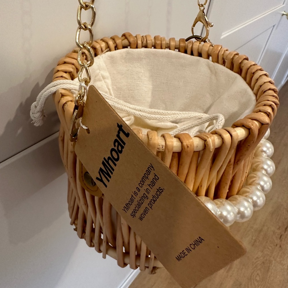 Pearl Handbag - Picture 5 of 6